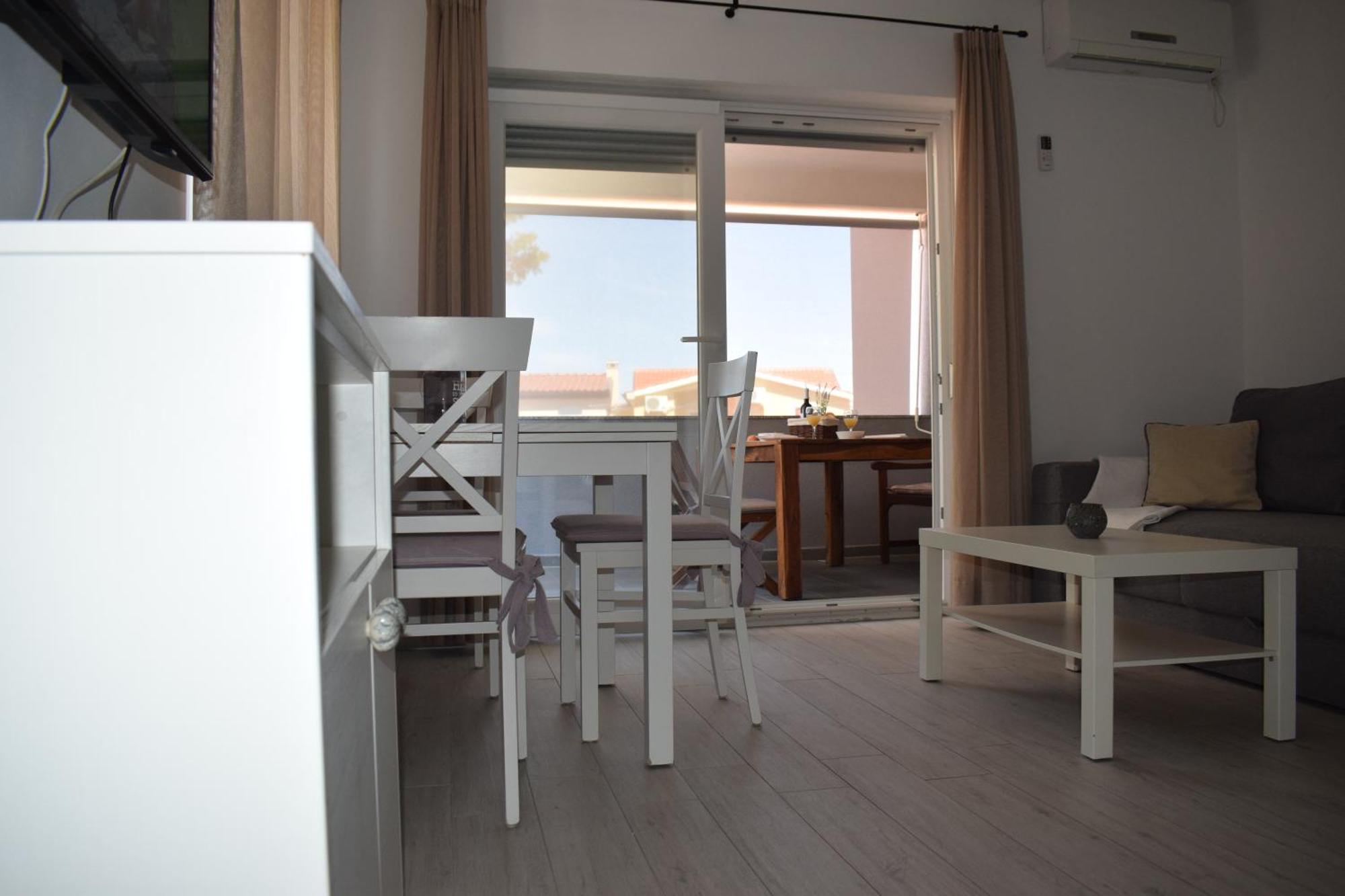 Apartments Mondo วีร์ ภายนอก รูปภาพ